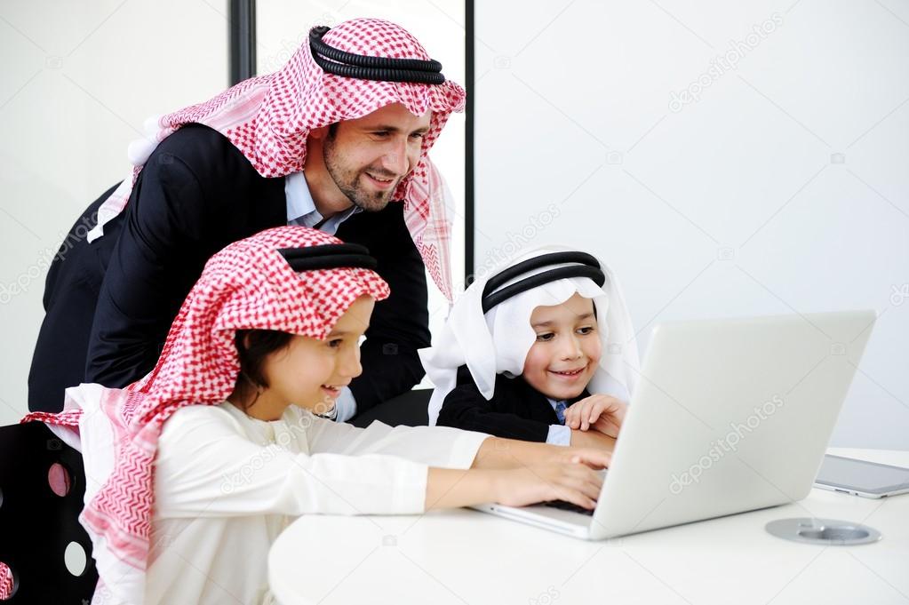 https://www.quranondesk.com/wp-content/uploads/2022/09/depositphotos_18865907-stock-photo-arabic-muslim-business-with-children.jpg